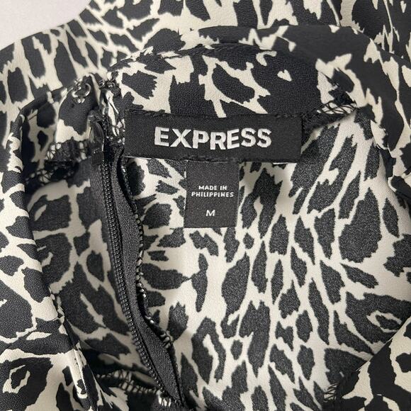 Express Black & White Animal Print Mock Neck Midi Dress Size M - Picture 8 of 8